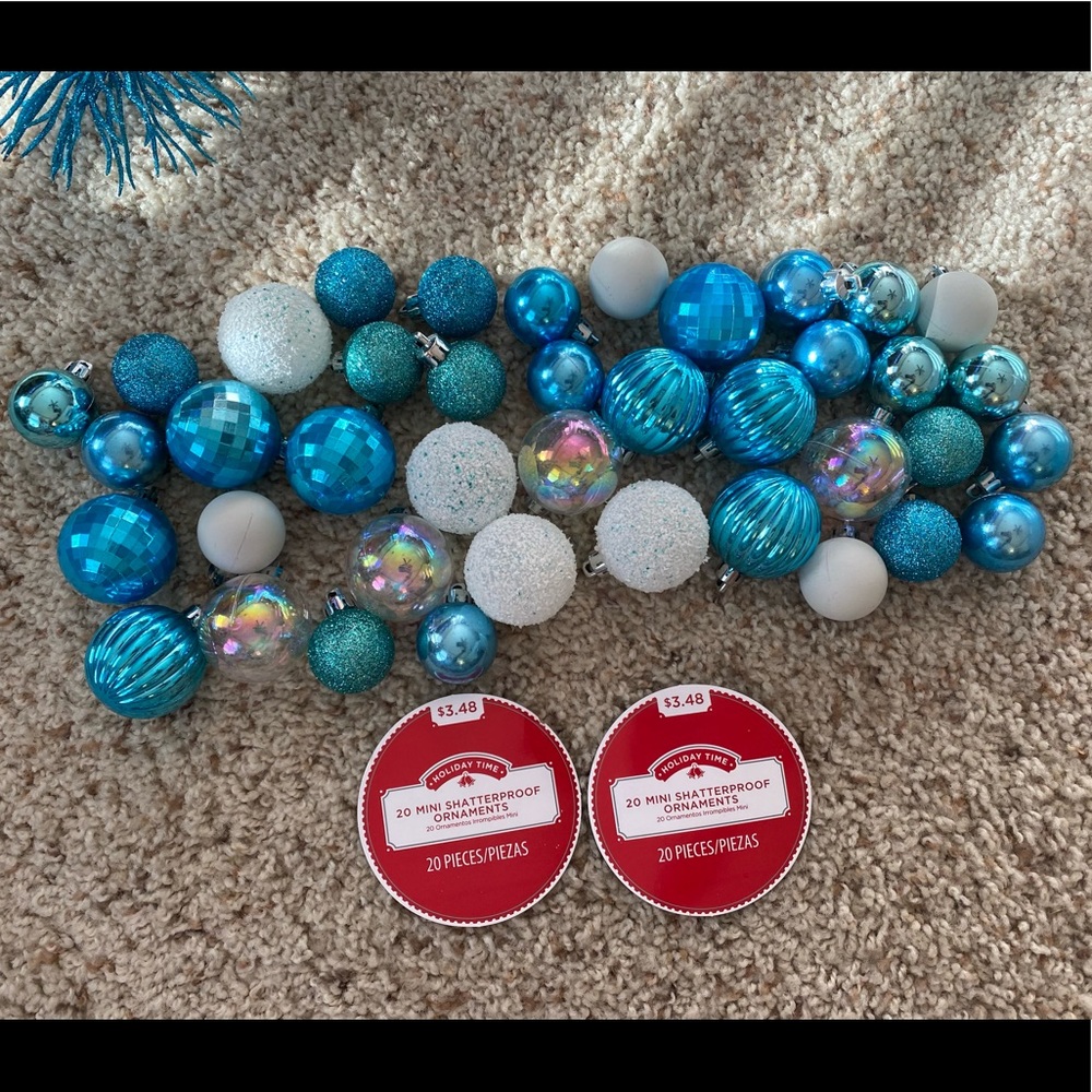 Christmas tree mini ornaments